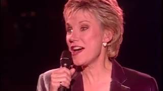 Anne Murray - Put Your Hand In The Hand (Legenda em Inglês)
