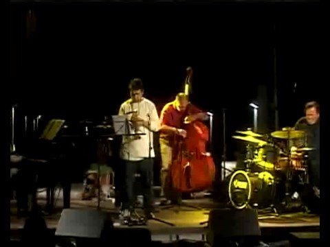 Stefano Mora - double bass solo - Vola - Gubbio 06