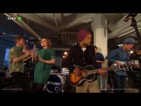 Alphabeat ft. Shaka Loveless - Show Me What Love Is (Live)