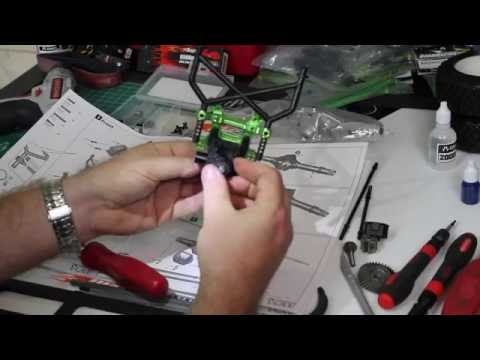 Axial Yeti SCORE Trophy Truck Kit Build Part 2- UrbanRcLA