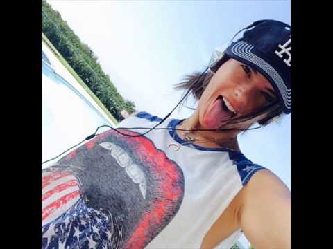 Moloko vs Whitney Houston - Love will sing it back