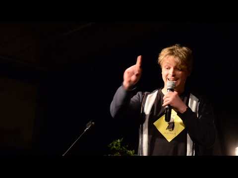 Johnny Bliss performs "Stand Up Sadness" @ Die Bäckerei, Innsbruck