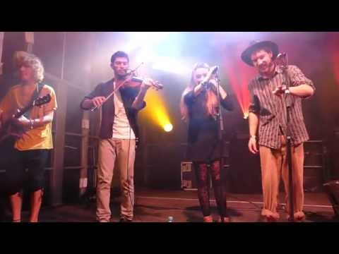 Gavotte ton double ( par War-Sav ) Yaouank 2014
