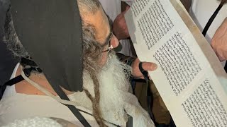 הרב שלום סבג - שיעורי וידאו - הרב שלום סבג✨ קריאת המגילה, חג פורים🤡 🎉 ה׳תשפ״ה – דן בן יעקב 🇮🇱