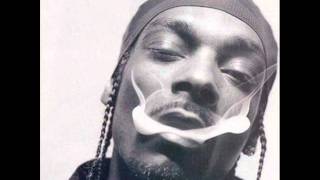 Snoop Dogg - Weed Wars - Lyrics [NEW] [2011]