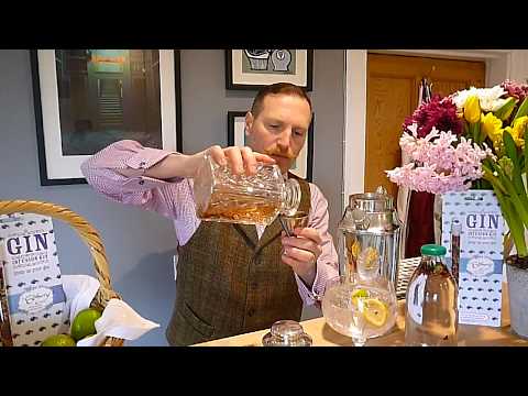 Mixing 3 gin cocktails in 3 minutes. Edinberry Botanicals infusing botanicals for an artisan gin