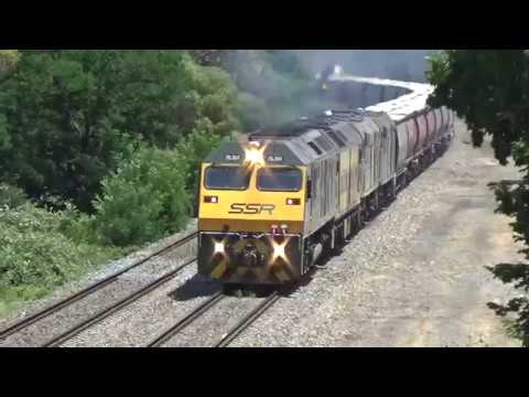 SSR RL304 G514 442s5 442s1=3248 departs Goulburn 17-12-2017