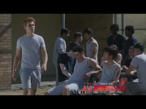 Archie Plans the Football Game | 3x02 | Riverdale