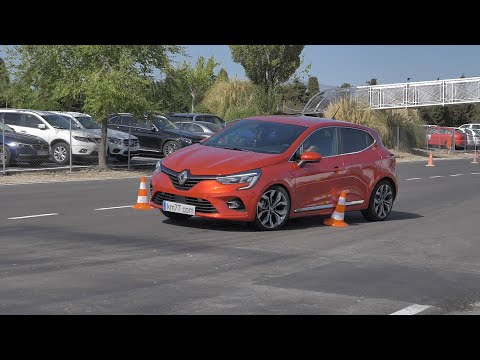 Renault Clio 2019 – Maniobra de esquiva (moose test) y eslalon | km77.com