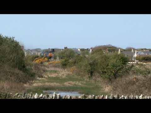 37038 & 37611 Valley Flasks