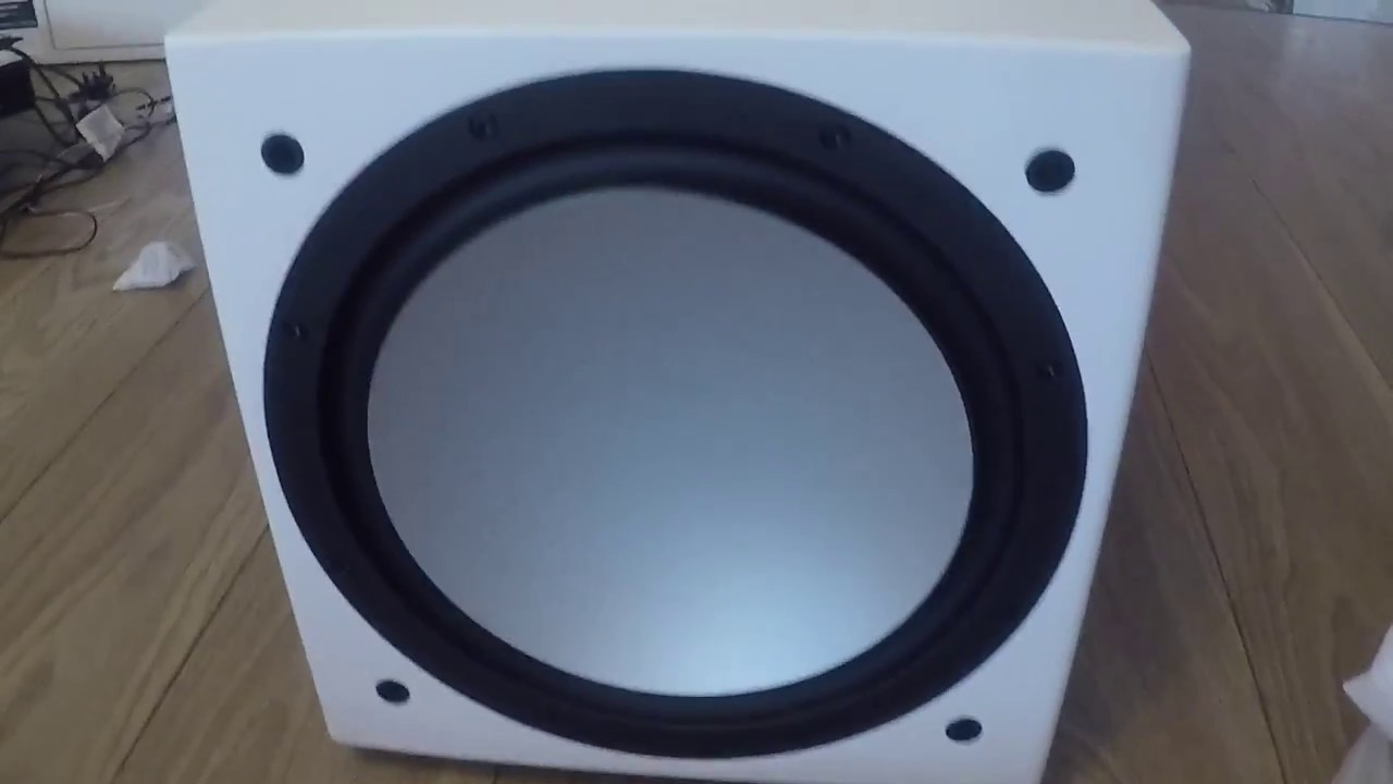 video Loa subwoofer Monitor Audio Silver W12 chính hãng 0