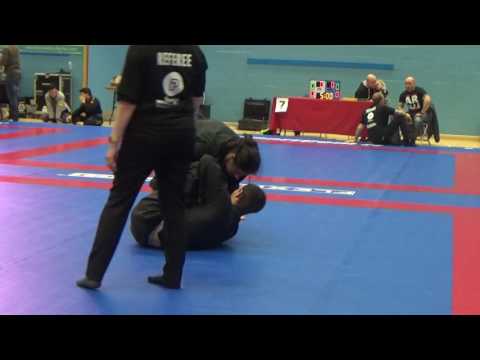 Tom Baker(ippon basingstoke) VS Ben naylor(oxford shootfighters)