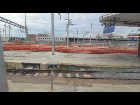 Partenza da Napoli centrale a bordo del treno intercity 555