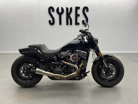 2021 Harley-Davidson FXFBS Softail Fat Bob 114 in Vivid Black