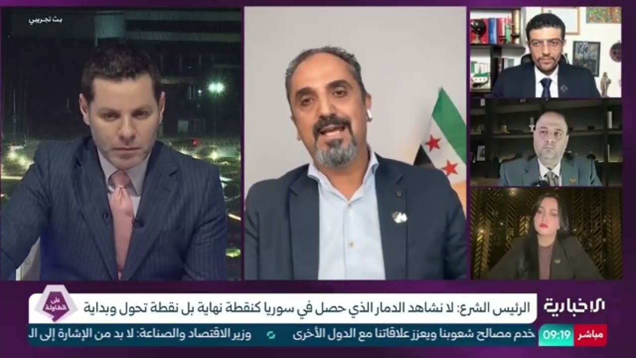  من هم بعض الحاضرين المؤثرين والتكتوكر فقط؟ فوق الطاولة حلقة عن الدعوات لحضو?