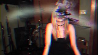 PhonyPpl - Smoke To Get Sober. (OFFICIAL VIDEO)
