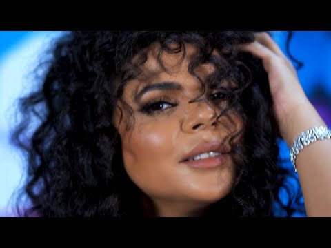 Laura Bruma - Dame Dame 🌴 Official Video