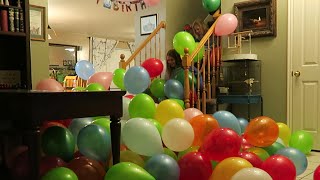 HOUSE FULL OF BALLOONS!! HAPPY BIRTHDAY AZBURY!!