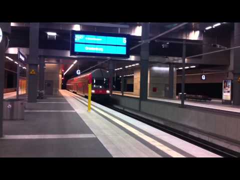 Einfahrt RE 5 als Ersatzzug von Oranienburg in Berlin Hbf