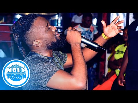 Mr Shyne - ses fans complètent ses paroles