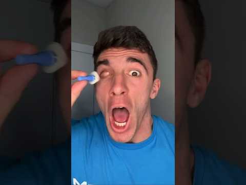 MY EYEBALL CAME OUT 🤪👁️📢 #comedy #trending #174