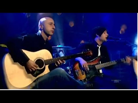 Videoclip de Crazy (Acoustic Version) — Simple Plan