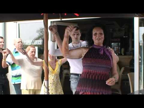 Anja Yelles  Agadu  tekst voor site 2011