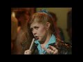 Kirsty MacColl - There's  A Guy Works Down The Chip Shop Swears He's Elvis (TOTP 1981)