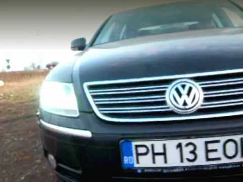 Mercedes E55 AMG V8 vs VW PHAETON 5.0 V10 -   drag , sound