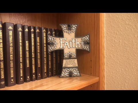 download lagu mp3 mp4 Close To Home Blog, download lagu Close To Home Blog gratis, unduh video klip Close To Home Blog