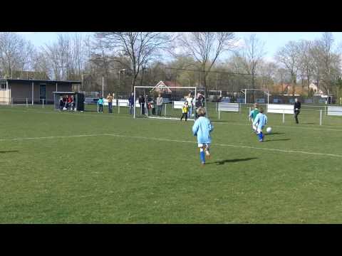 Vogelwaarde F1 - AZVV F2: 5-1   (20 april 2013)