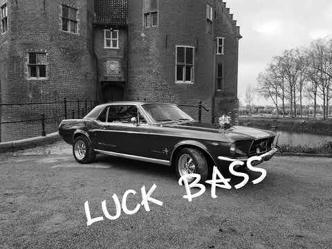 NOTSOBAD, Chris Crone & Crystal Rock - Turn Me On (ft. Lazar)