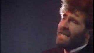 GODLEY AND CREME Under Your Thumb ►1st Performance 17.9.81