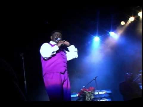 The Whispers In Las Vegas-Grady Wilkins Sings 'Welcome Into My Dreams'