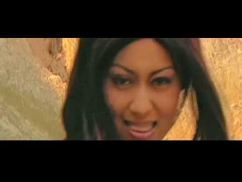 ULAR BELANG  "  SYILVIA ANGGITA "