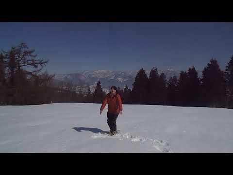 笑いヨガ・Laughter yoga ・ラフターヨガ・カンジキで雪原・Snow field by japanese traditional snow shoes Video