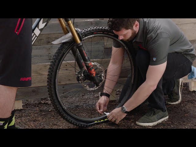 Video teaser voor Adding Sealant Trailside
