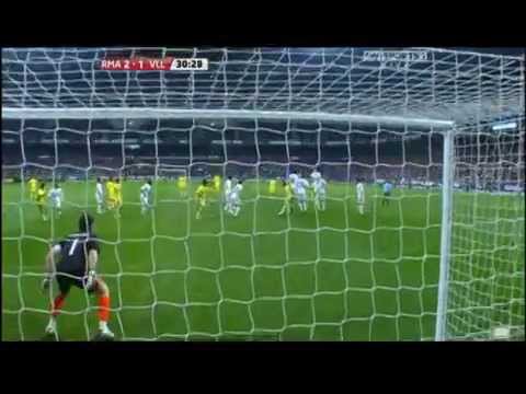 Marcos Senna freekick against Real Madrid 21/2/10