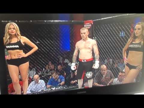 Dayman Lake vs Andy Richardson (last min step in)