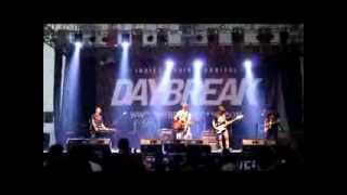 Download lagu Broken Rose - Burn Me Nicely (Live at Indie Clothing Carnival, Jogja Expo Center) mp3