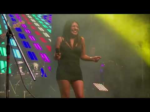 ADRIAN Y LOS DADOS NEGROS- LA QUIACA