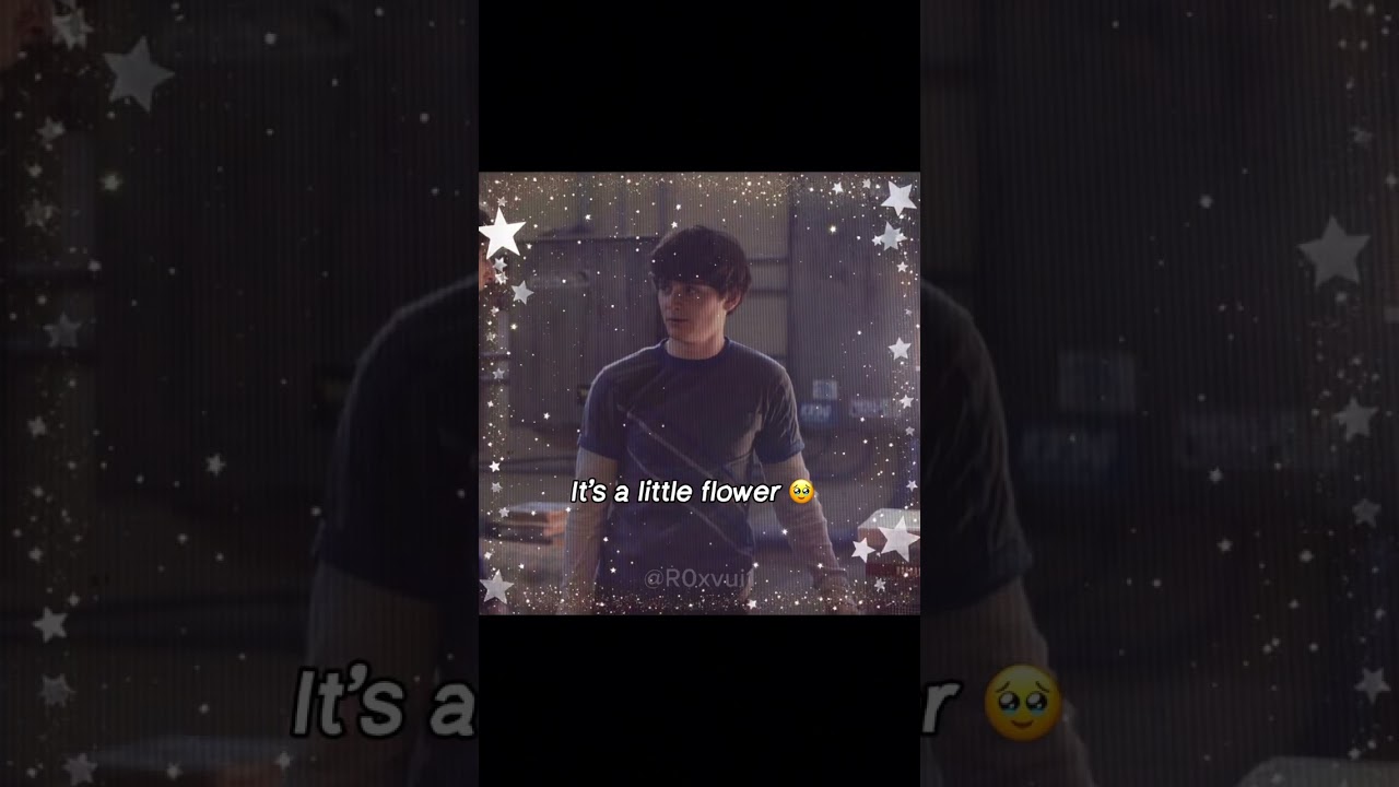 “It’s a tiny flower” 🥹🫰