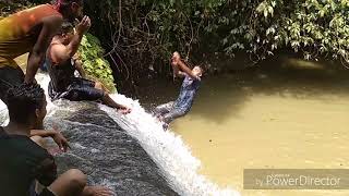 preview picture of video 'Adventure in JANGLE WATERFALLS KHAGRACHARI  ft. LOADED Youth'