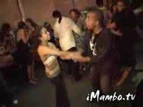 Micah and Magna Hand Tricks Salsa