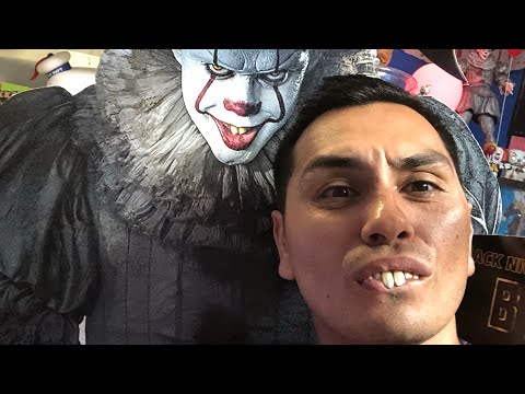 Trick or Treat studios IT MOVIE PENNYWISE TEETH REVIEW