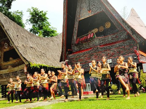 Sigulempong #traditional #batak #teen #likes #museum #fresh