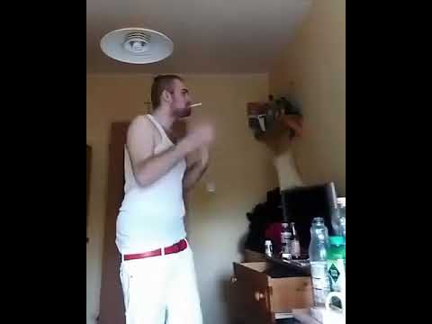 BEDOES SZKALUJE JANA PAWŁA II [SZOK]