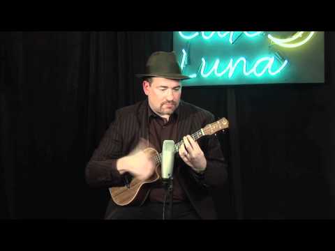 Обзор укулеле Luna UKE High Tide Ovangkol Tenor