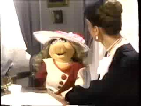 The Great Muppet Caper (1981) Trailer (VHS Capture)