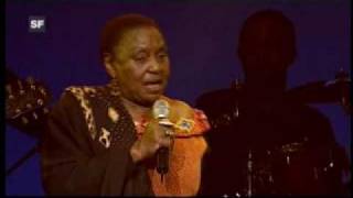 Miriam Makeba -  Ibhabhalazi 2006